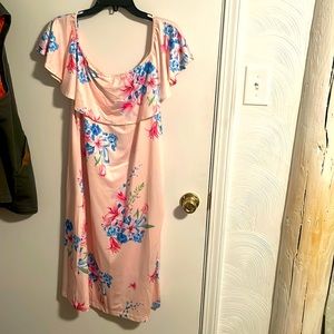 Ever pretty 4xl (us size16) dress. Off the shoulder sleeves.